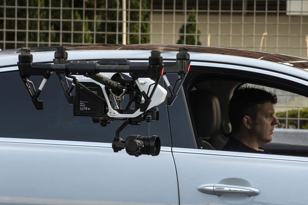4-Jaguar-XJ-Drone