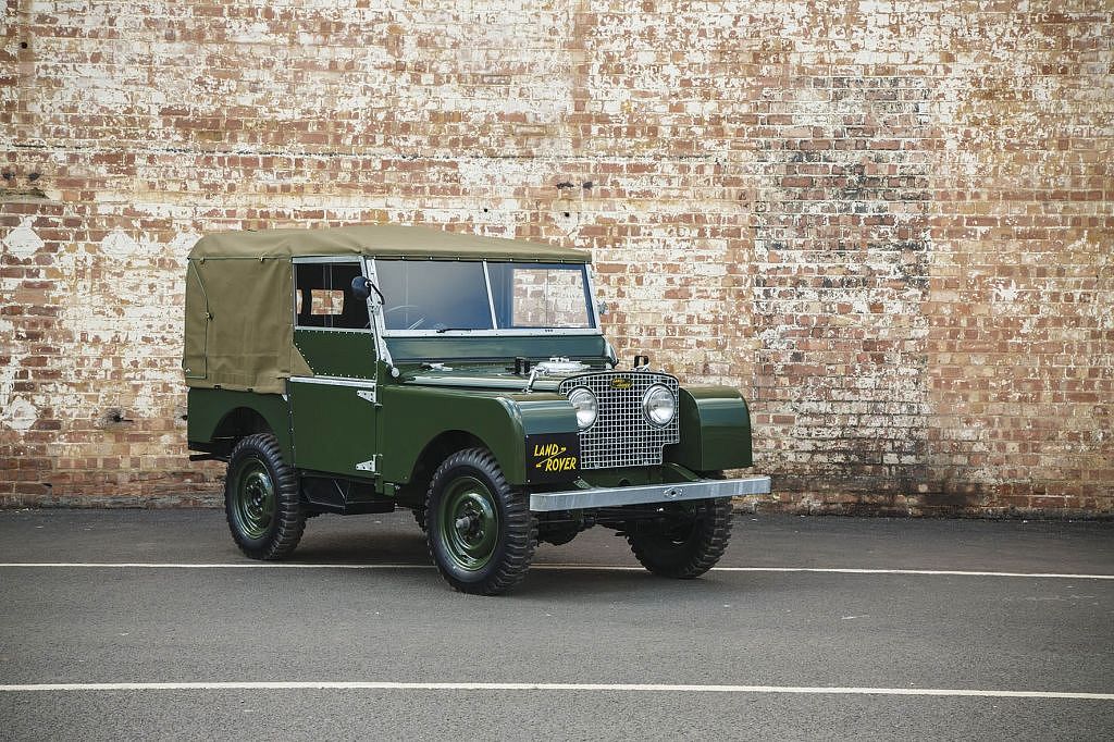 1-Jaguar-Land-Rover-Classic