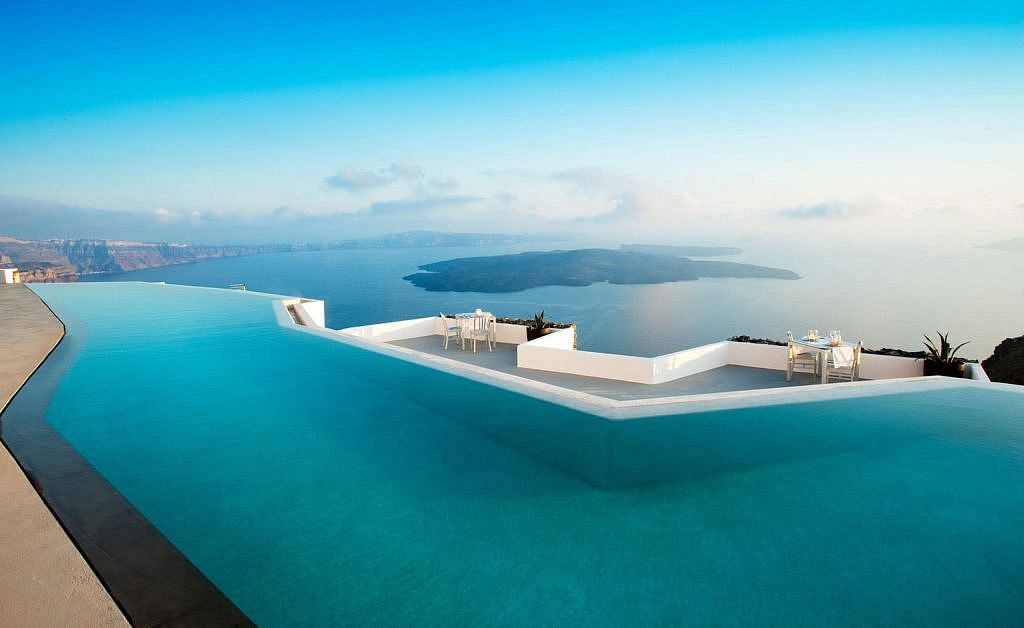 Grace-Santorini