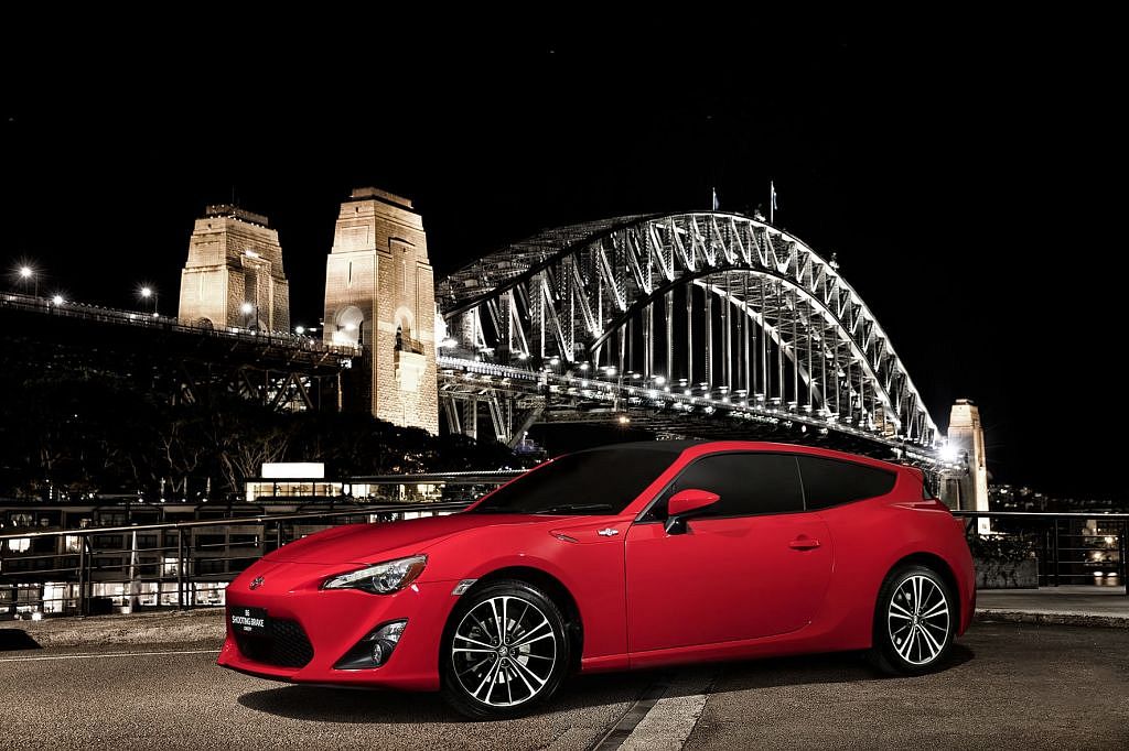 02_Toyota_GT86-Shooting_Brake_Concept