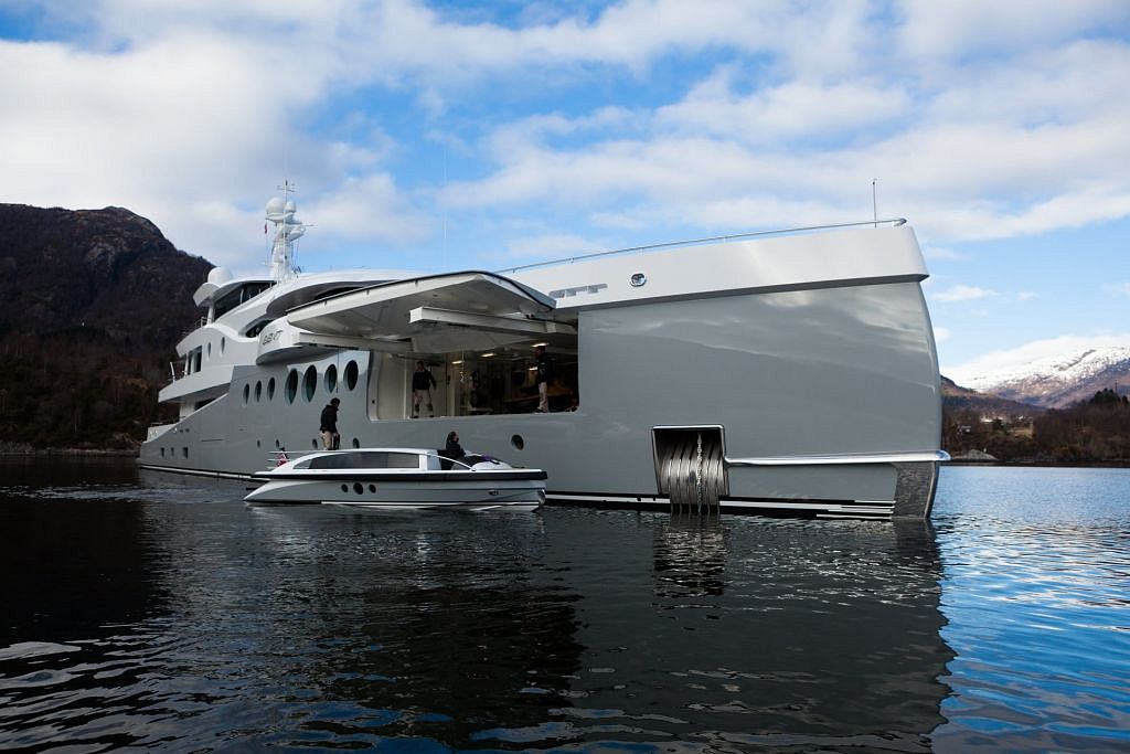 14785-superyacht-in-focus-amels-superyacht-event