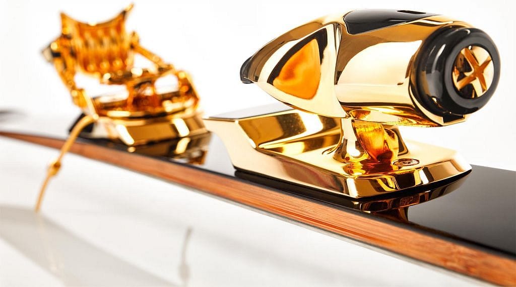 Foil oro nero limited edition ski's Pure Luxe