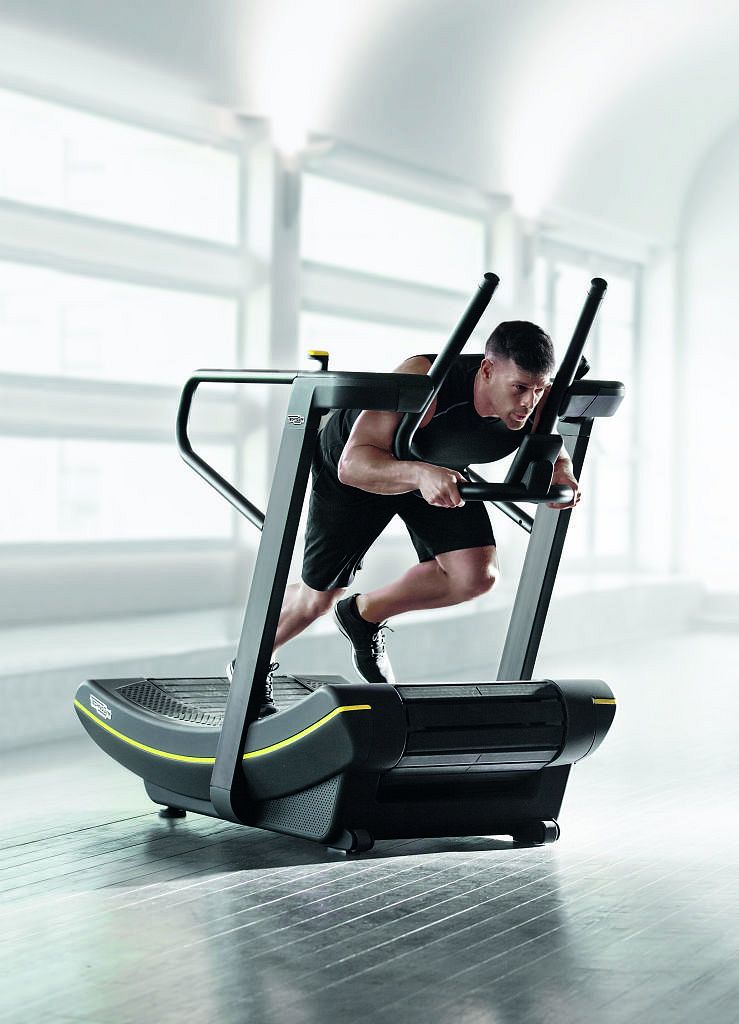 195975-Technogym Skillmill_men 2-ca1ccf-original-1455802179