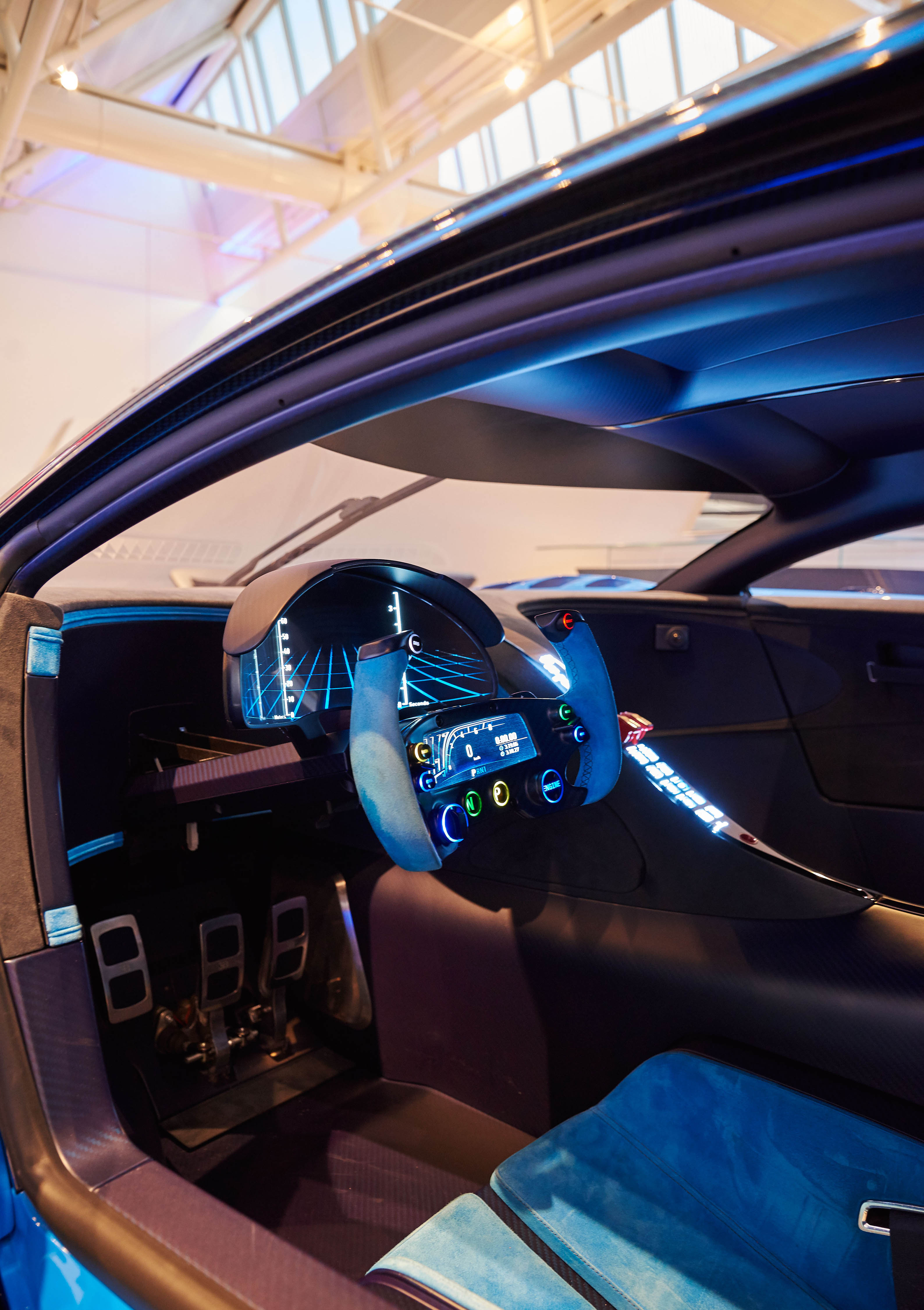 Bugatti En Bentley Openen Nieuwe Showroom In Nederland