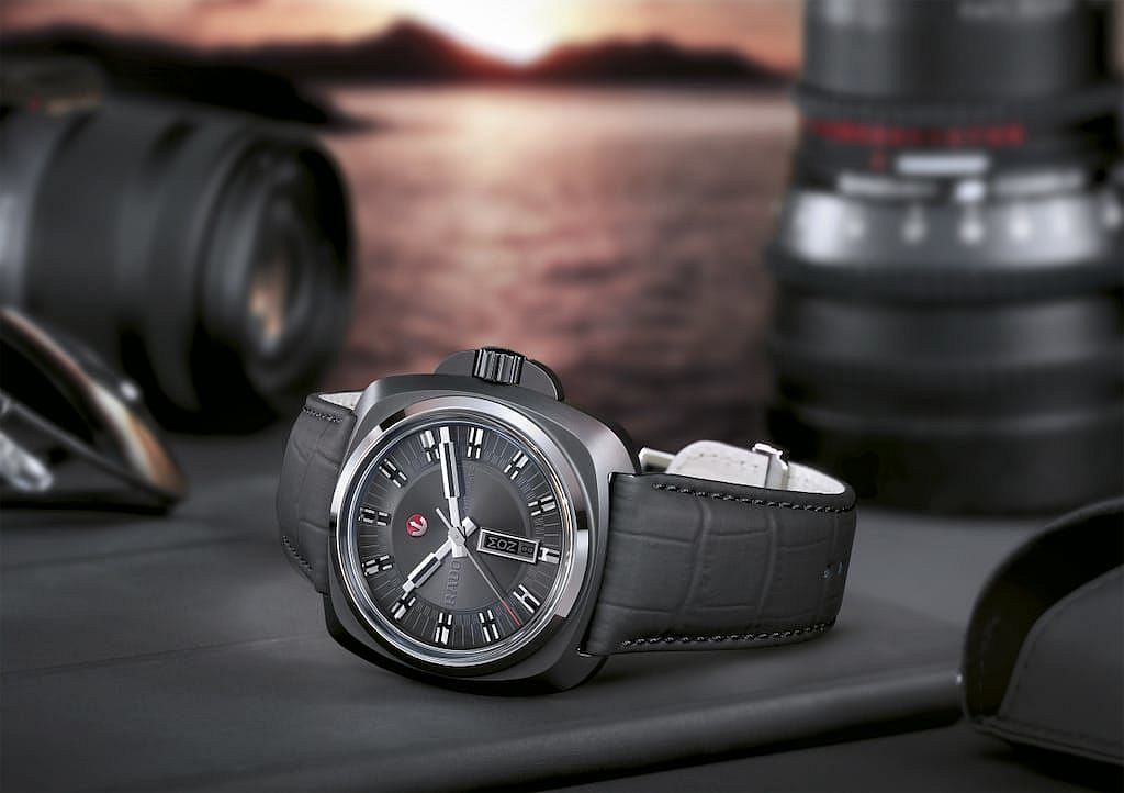 Hyperchrome_CapHorn_Black_cadre_A5