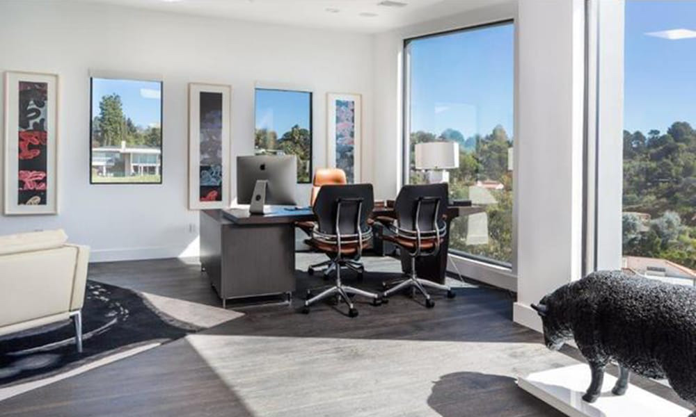 John-Legend-And-Chrissy-Teigen-Beverly-Hills-Real-Estate-Office-2 16-21-41-231
