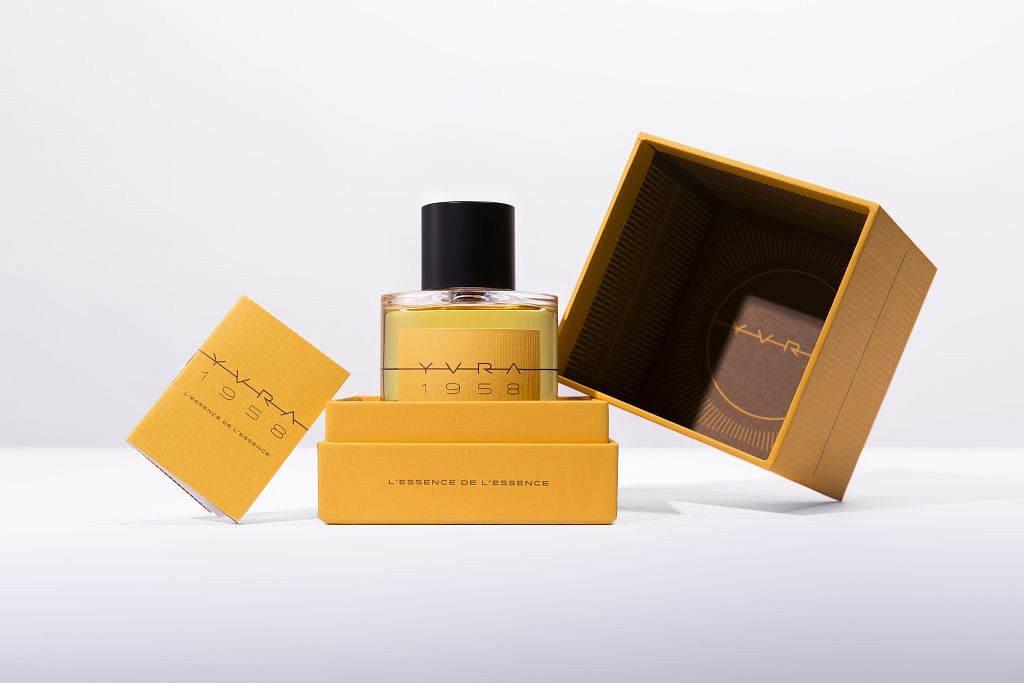 YVRA_1958_bottle_box_booklet_1_highres