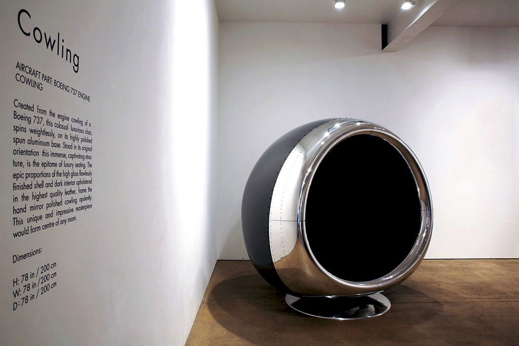 this-737-jet-engine-chair-was-made-for-a-supervillain-4