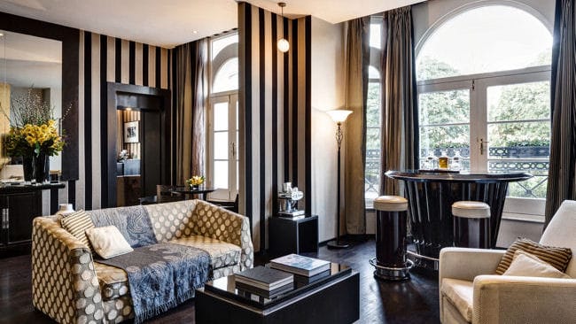 7_Baglioni_Hotel__London_Royal_Suite_living