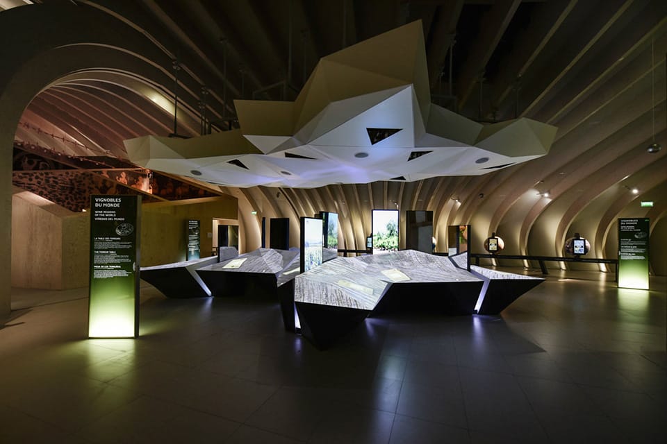 french-wine-theme-park-003