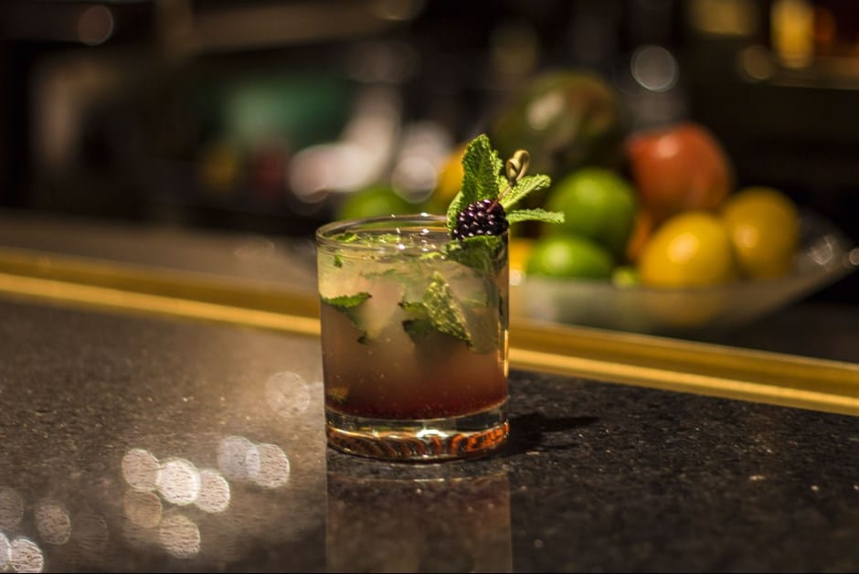 911430b2-8653-48a6-868d-276c97468a37.jpg;w=940;h=628;bgcolor=000