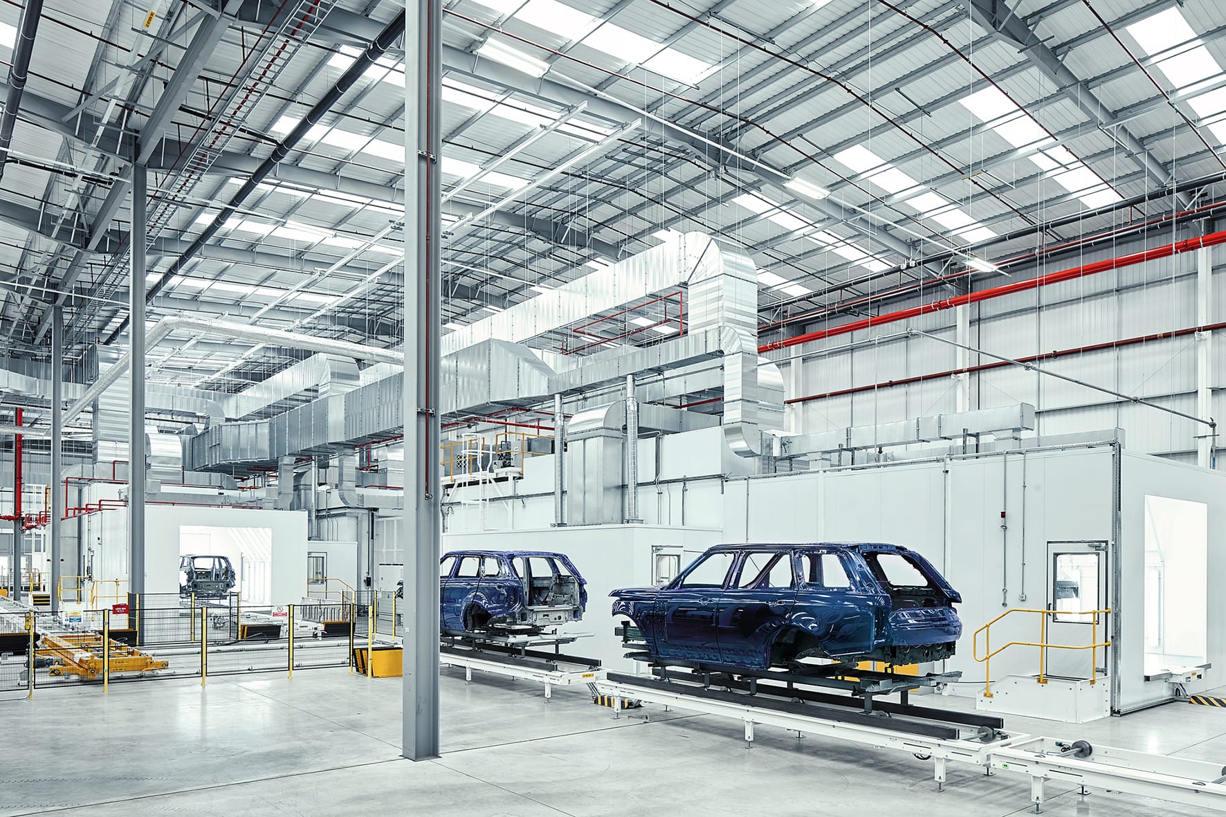 4-Jaguar-Land-Rover-SVO