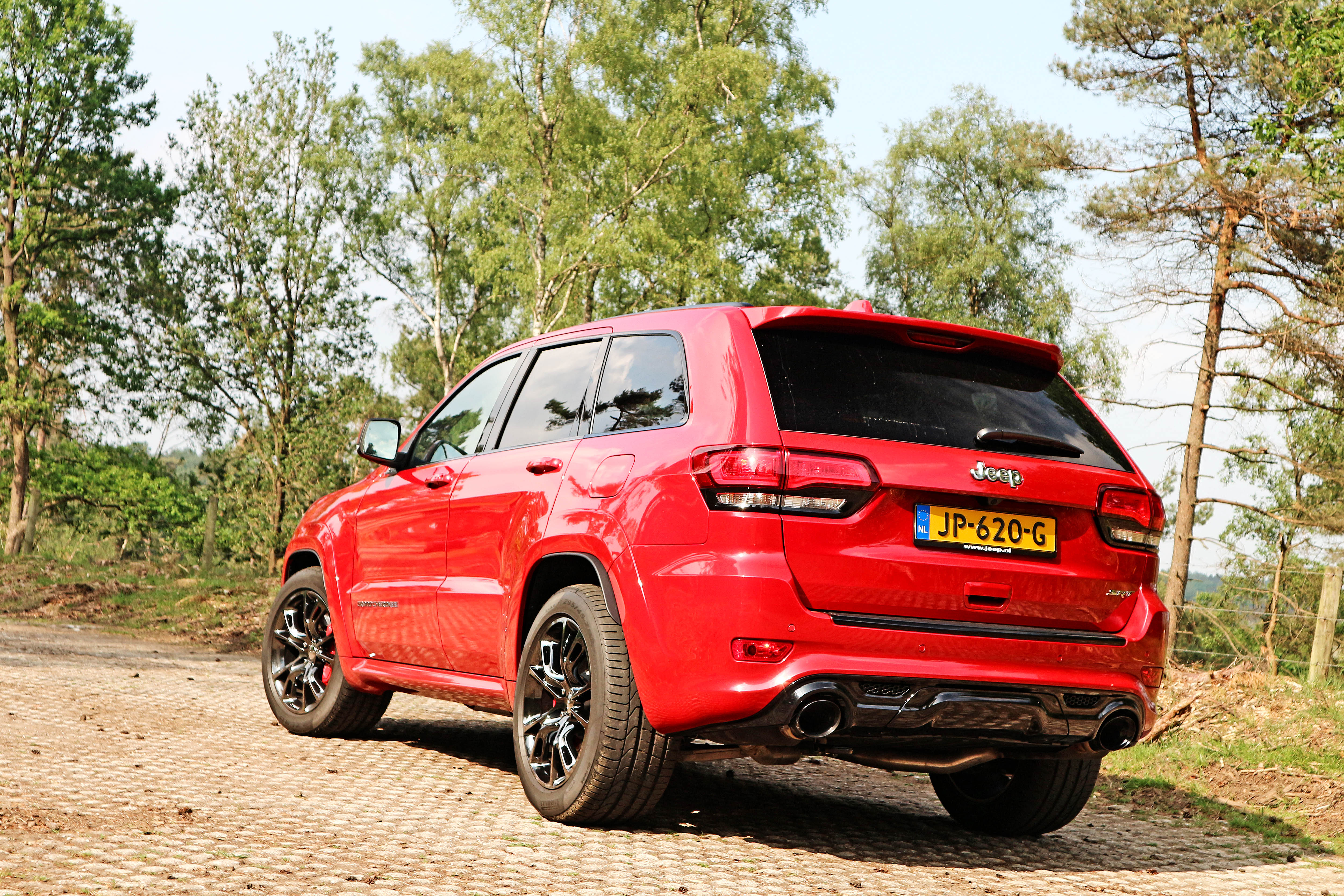 Grand_Cherokee_SRT (8)