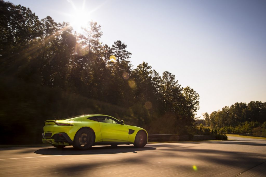 nieuwe aston martin vantage Pure Luxe