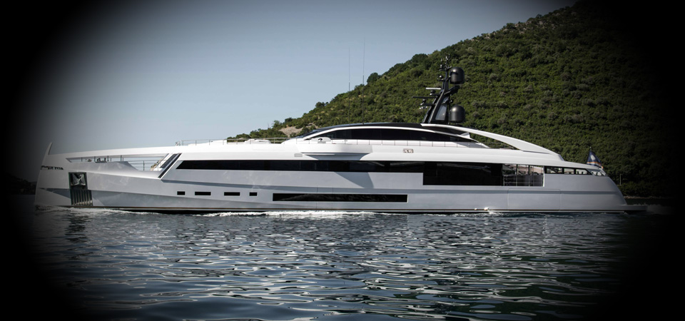aurora superjacht gemaakt door rossinavi Pure Luxe