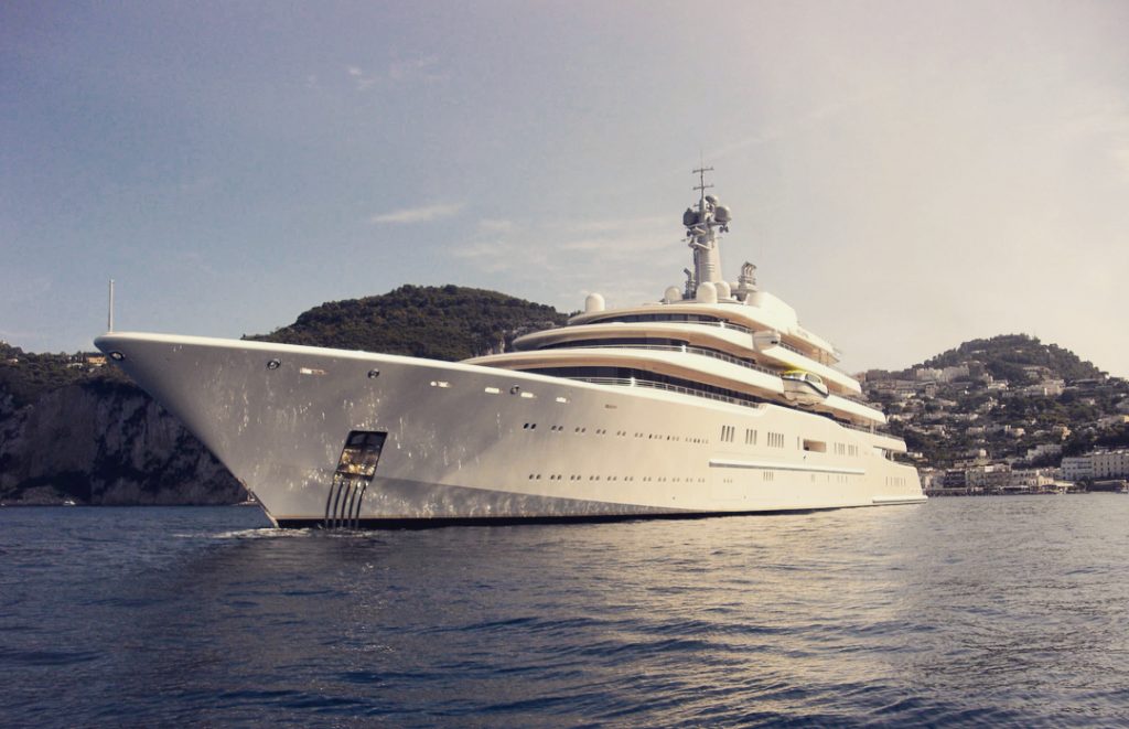 aankopen miljardairs gekskte investeringen Pure Luxe