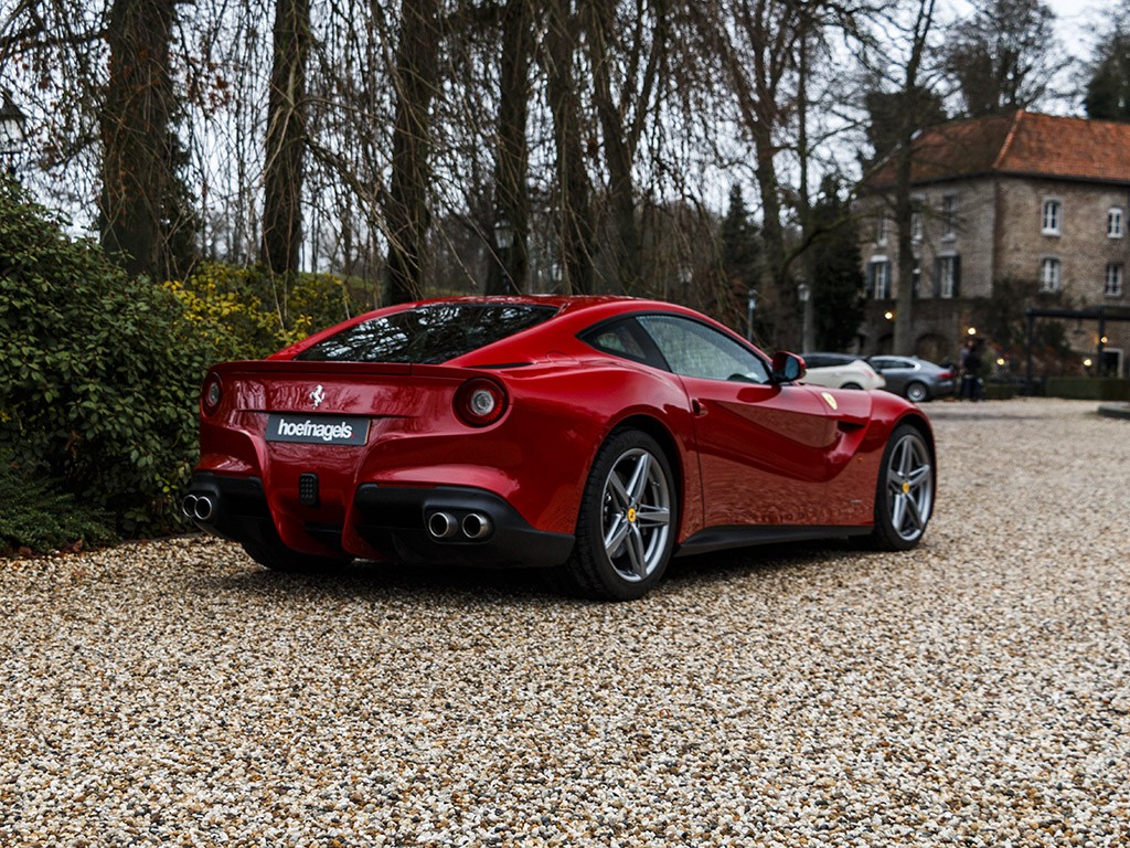 ferrari f12 berlinetta hoefnagels te koop Pure Luxe