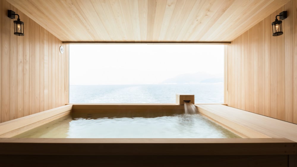 guntû hotel japan cruise schip verblijf Pure Luxe