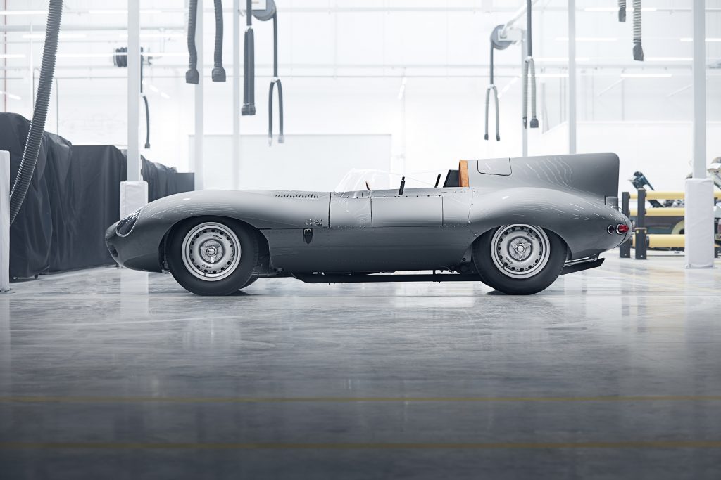jaguar d-type land rover le mans Pure Luxe