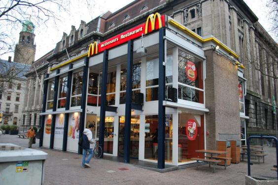mcdonalds gebouw rotterdam mei architecten Pure Luxe