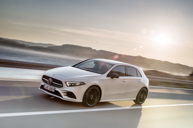 mercedes-benz a-klasse nieuw hatchback Pure Luxe