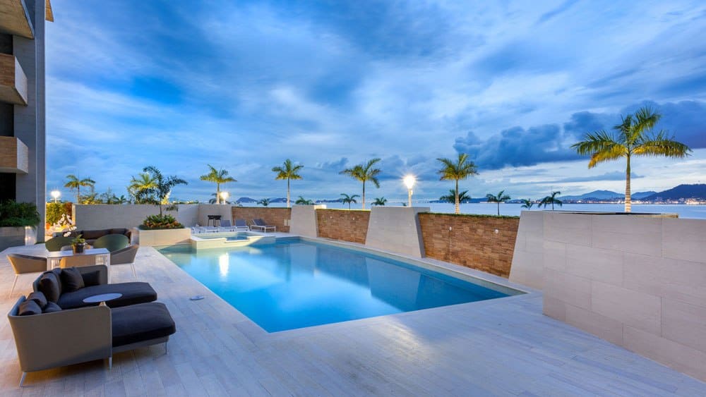 ocean reef islands eilanden panama stad Pure Luxe