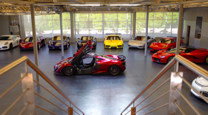 automuseum malibu californië steve goldman porsche ferrari pagani mclaren Pure Luxe