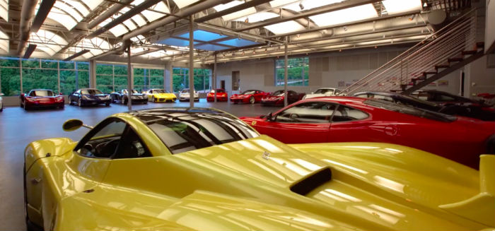 automuseum malibu californië steve goldman porsche ferrari pagani mclaren Pure Luxe