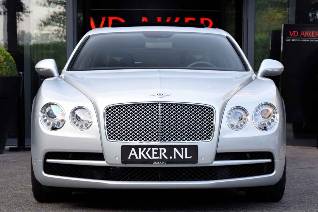 bentley flying spur mulliner v8 vd akker best Pure Luxe