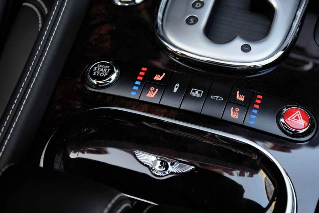 bentley flying spur mulliner v8 vd akker best Pure Luxe