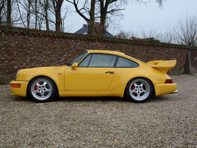 porsche 911 964 RS 3.8 Gallery Aaldering Brummen Pure Luxe