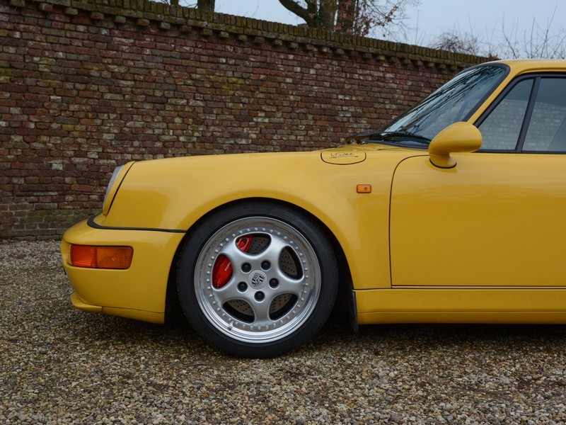 porsche 911 964 RS 3.8 Gallery Aaldering Brummen Pure Luxe