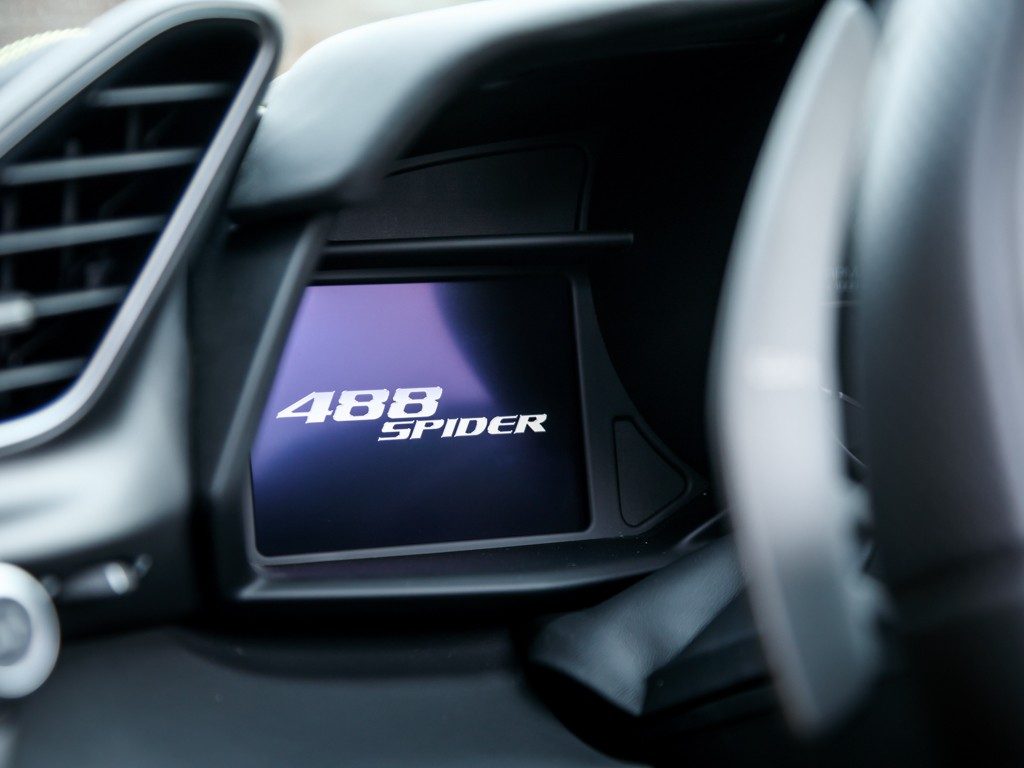 ferrari 488 gtb spider auto supercar hoefnagels Geleen Pure Luxe
