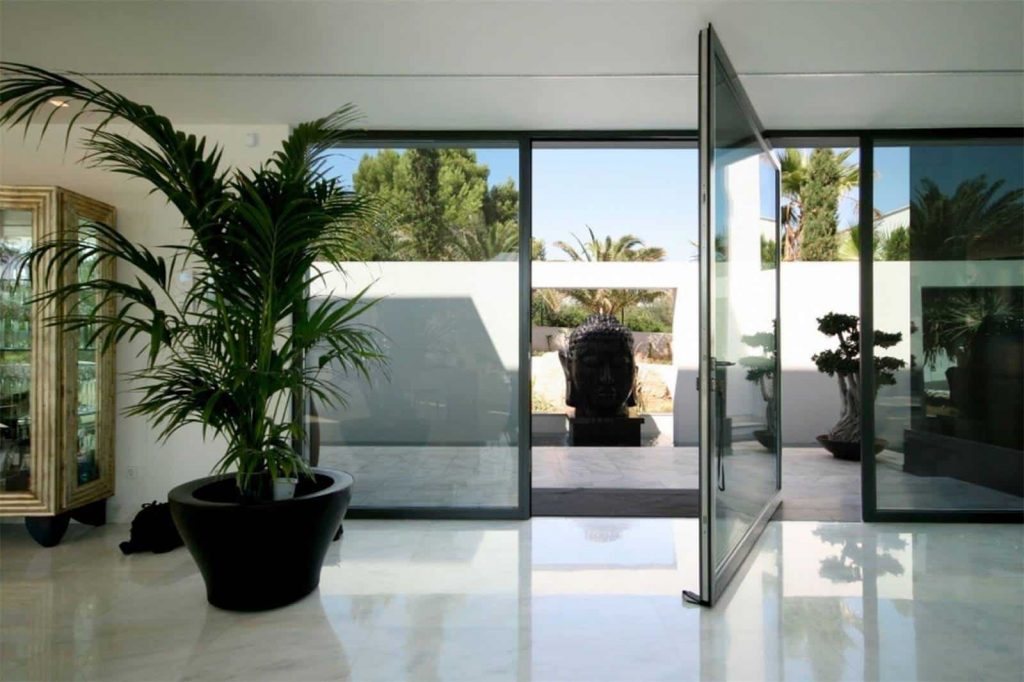 santa ponsa villa port adriano wonen mallorca Pure Luxe