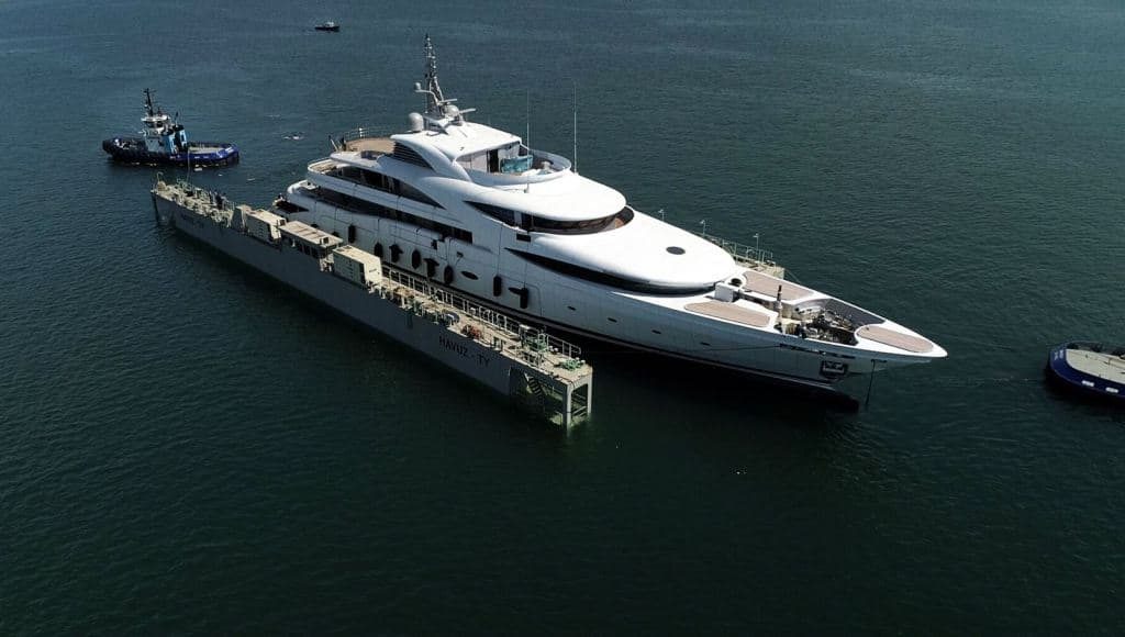 victoria superjacht aes yachts jacht scheepswerf Pure Luxe