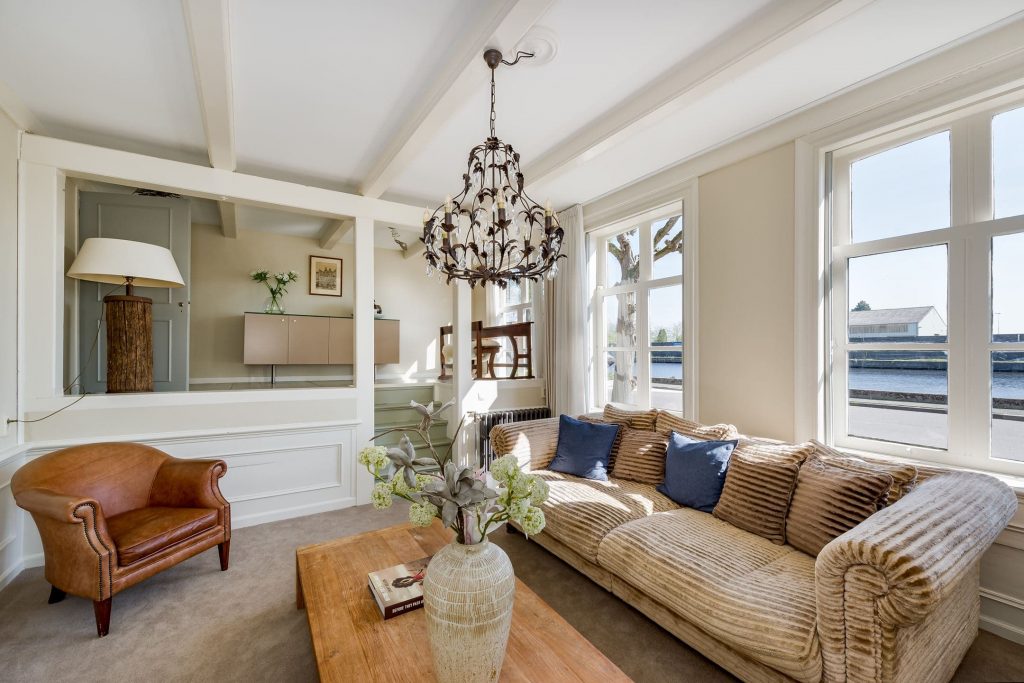 huis oude wetering herenhuis rijksmonument woning Funda Pure Luxe