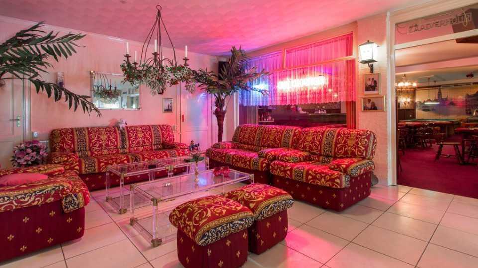 johan vlemmix eindhoven miljoenenvilla woning Pure Luxe