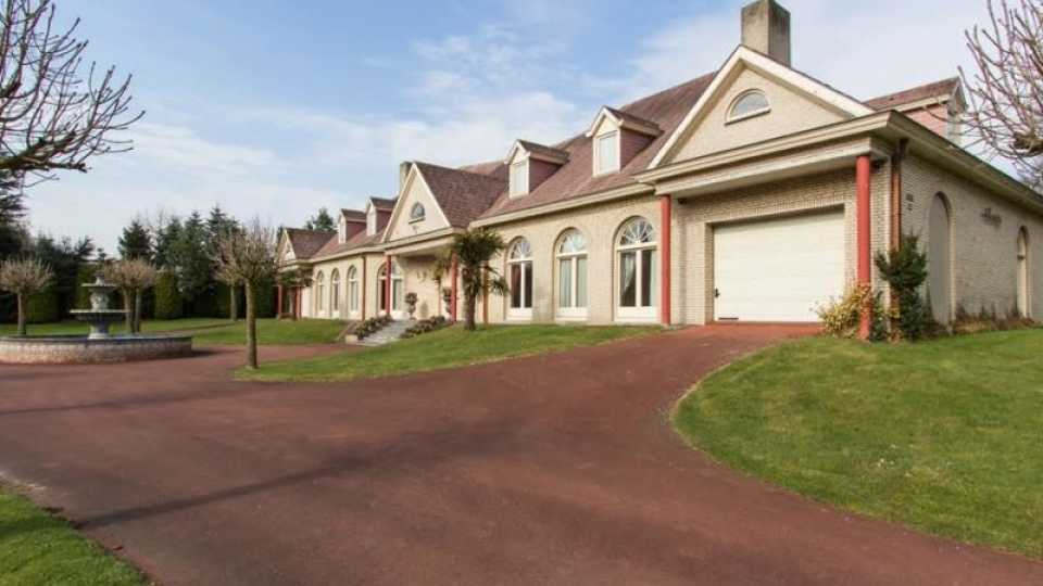 johan vlemmix eindhoven miljoenenvilla woning Pure Luxe