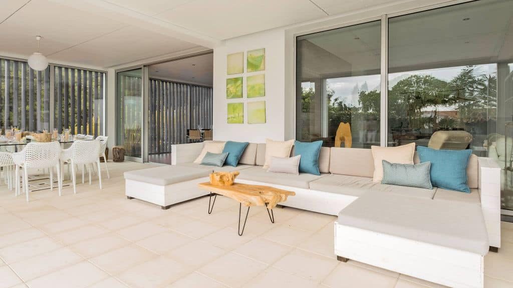 white exclusive villas & suites resort Portugal Azoren Pure Luxe