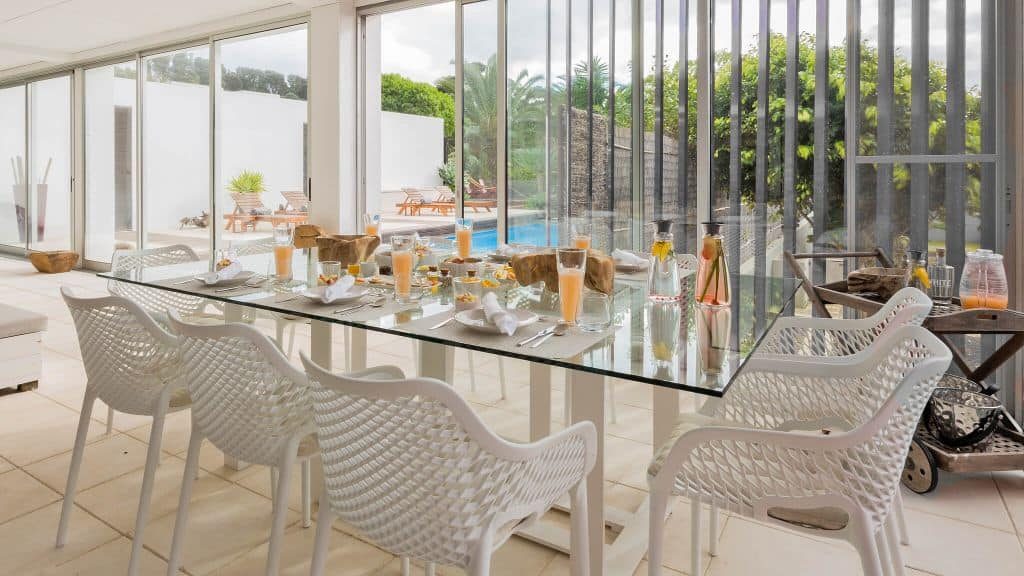 white exclusive villas & suites resort Portugal Azoren Pure Luxe