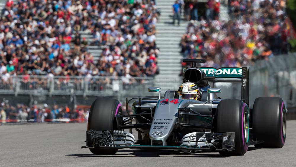 grand prix package v2 jets privéjets reizen Pure Luxe