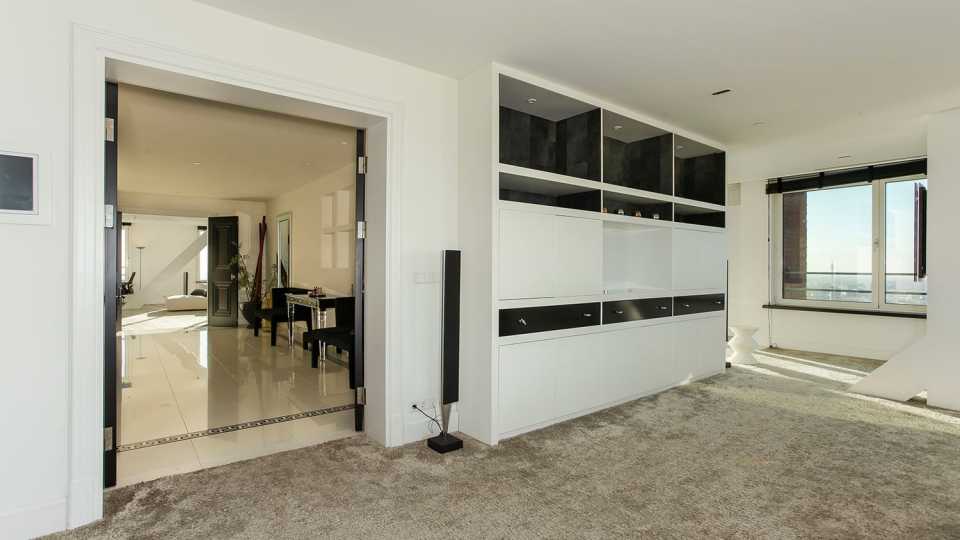 penthouse memphis depay rotterdam montivideo complex Pure Luxe