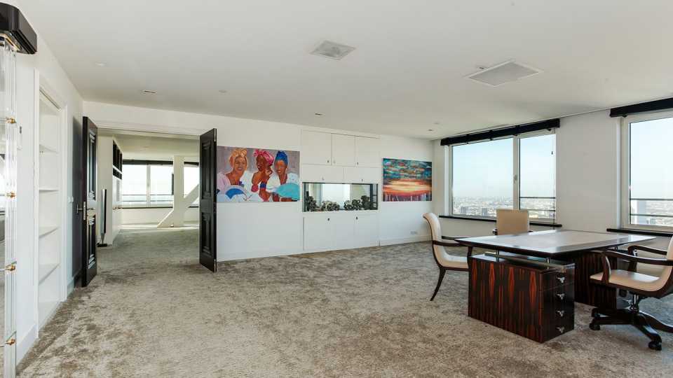 penthouse memphis depay rotterdam montivideo complex Pure Luxe