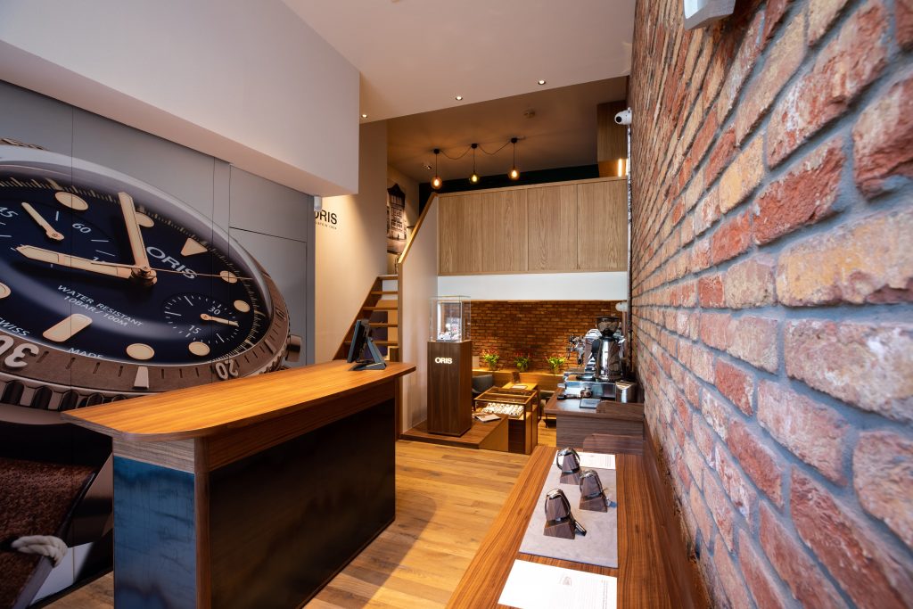 ORIS boutique amsterdam rokin flagshipstore Pure Luxe