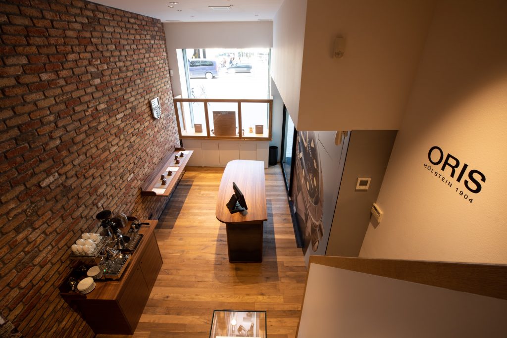 ORIS boutique amsterdam rokin flagshipstore Pure Luxe