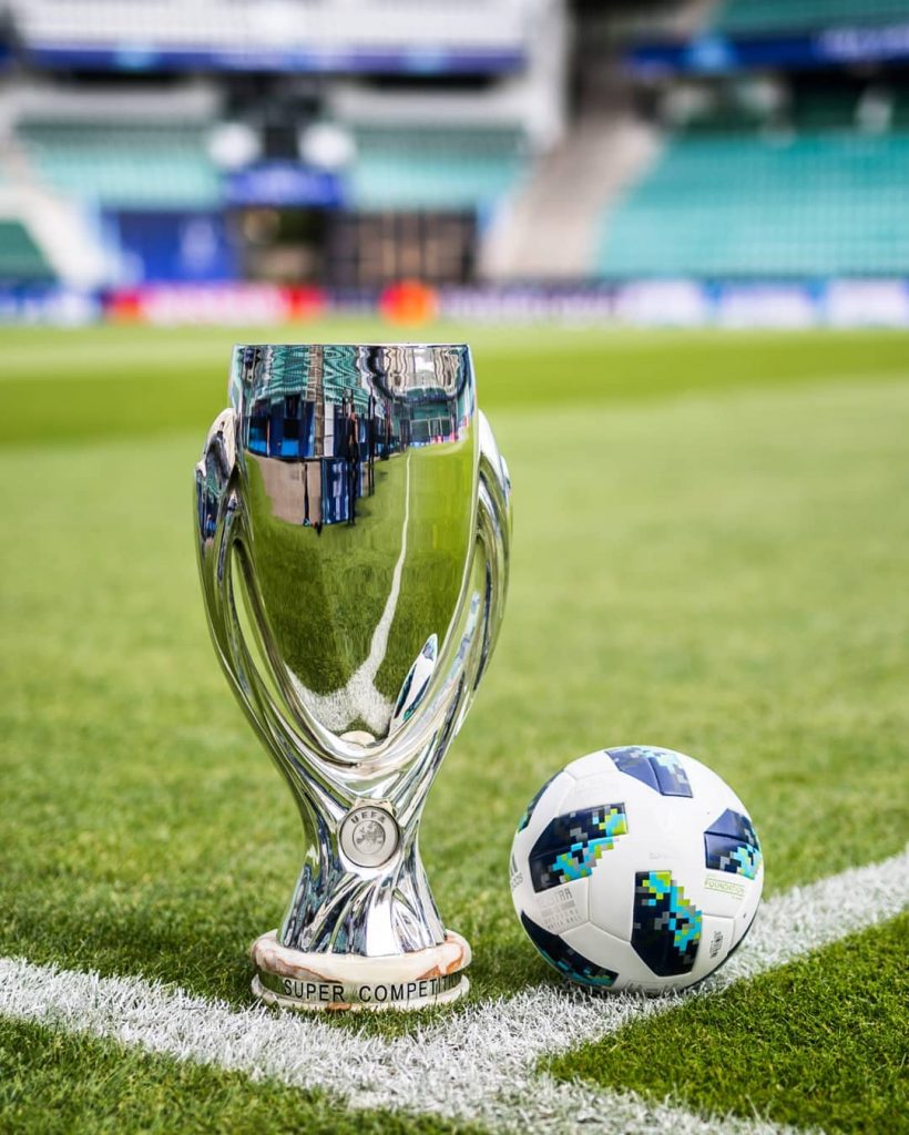 ajax psv inkomsten champions league Pure Luxe