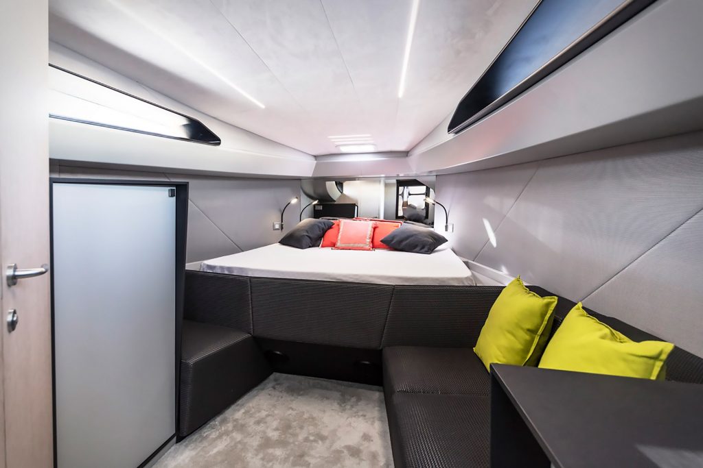 anvera 48 jacht tender Pure Luxe