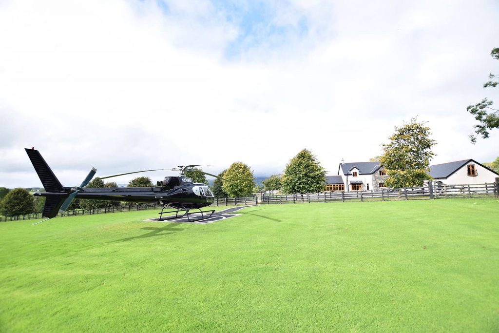 huis ierland moneymore kartbaan stanley best estate agents Pure Luxe