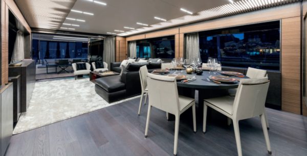 jacht PURE LUXE