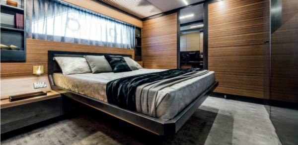 jacht PURE LUXE